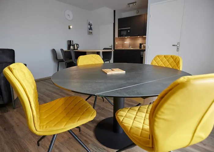 L'appart De La Grande Boutique Du Vin * Μπον