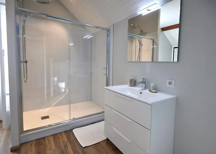 L'appart De La Grande Boutique Du Vin Apartment *